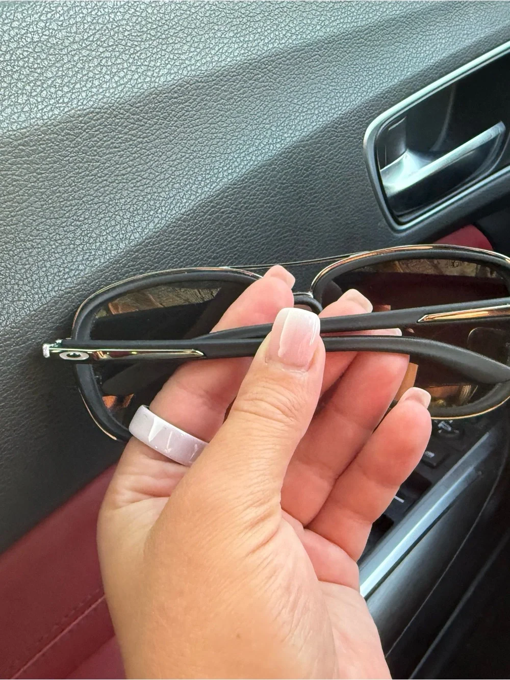 Oakley Black Aviator Sunglasses with Dark Lenses